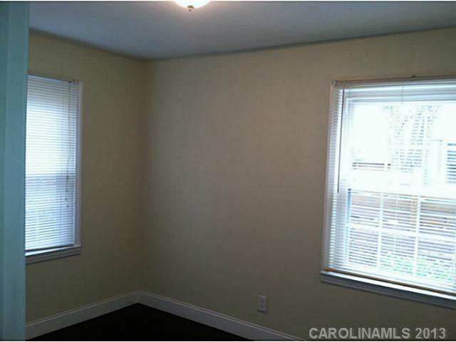 1226  Meadow Lane Charlotte North Carolina 28205