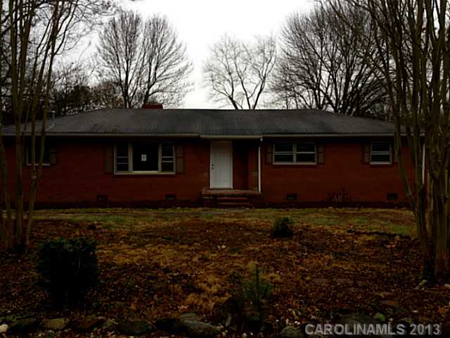 3304  Sunset Boulevard Charlotte North Carolina 28216