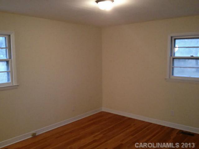 3304  Sunset Boulevard Charlotte North Carolina 28216