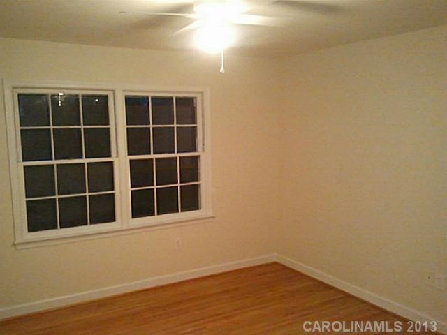 9135  Robert Frost Lane Charlotte North Carolina 28213