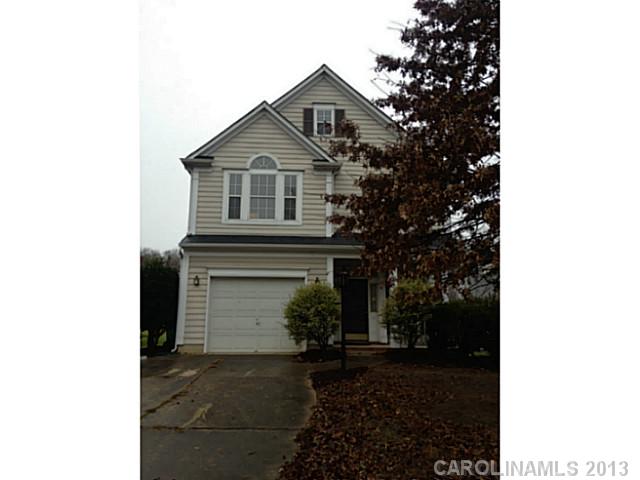 10409  Milstead Court Charlotte North Carolina 28215