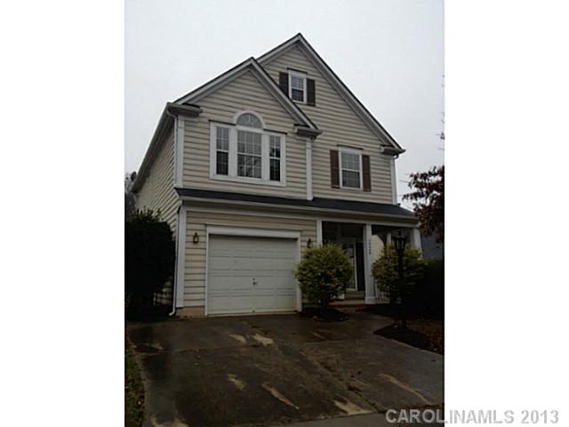 10409  Milstead Court Charlotte North Carolina 28215