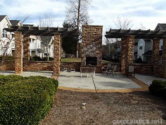 10338  Mcgoogan Lane Charlotte North Carolina 28277