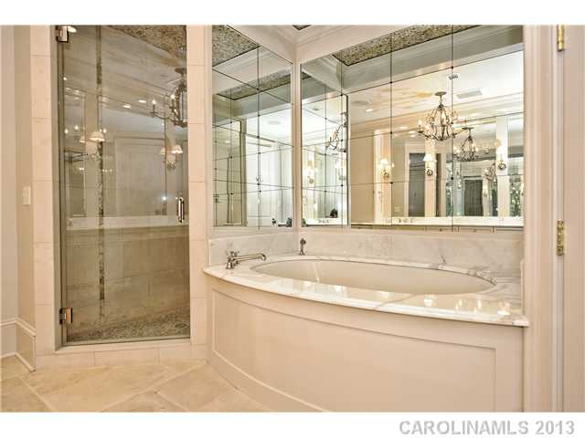 230  Tryon Street Charlotte North Carolina 28202