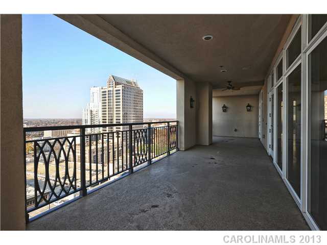 230  Tryon Street Charlotte North Carolina 28202