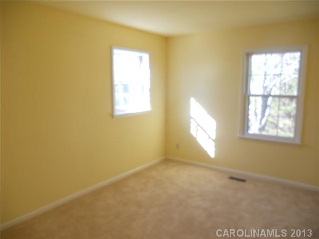 100  Foxfield Lane Matthews North Carolina 28105