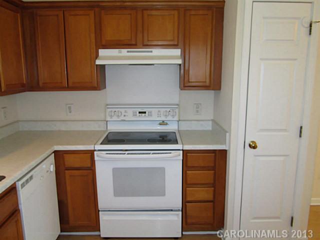 9439  Kimmel Lane Charlotte North Carolina 28216