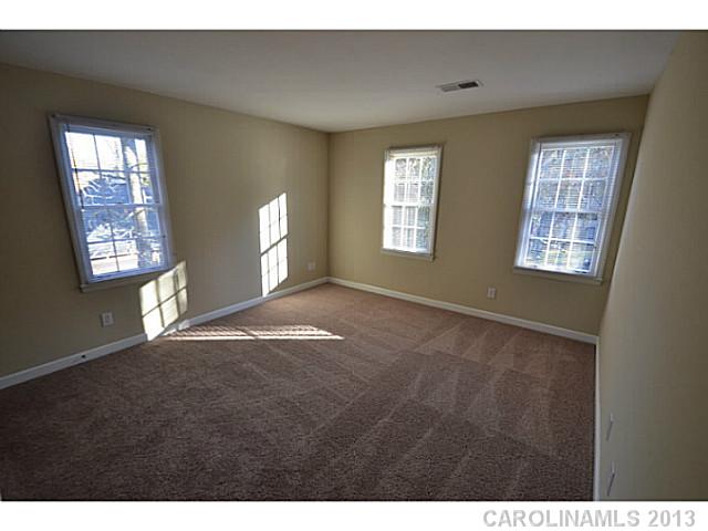 7208  Applecross Lane Charlotte North Carolina 28215