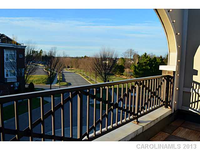 258  Harbour Place Drive Davidson North Carolina 28036