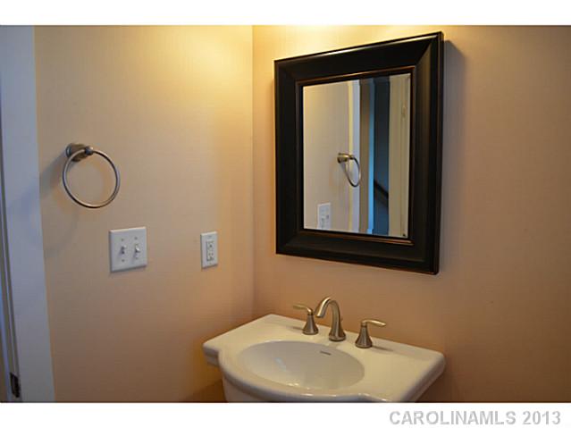 258  Harbour Place Drive Davidson North Carolina 28036