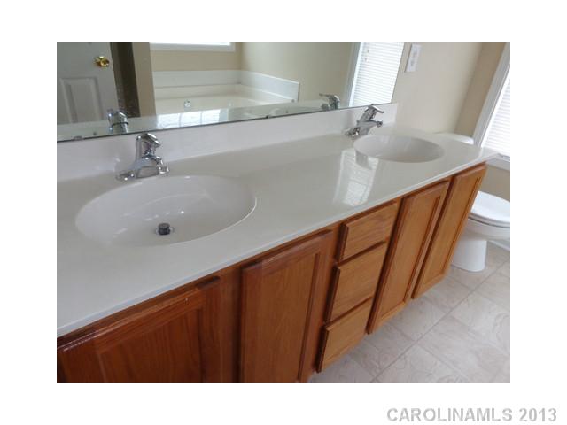 4013  Planters Watch Drive Charlotte North Carolina 28278