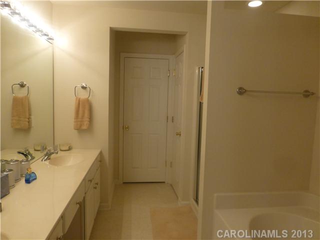 12437  Dunford Street Charlotte North Carolina 28277