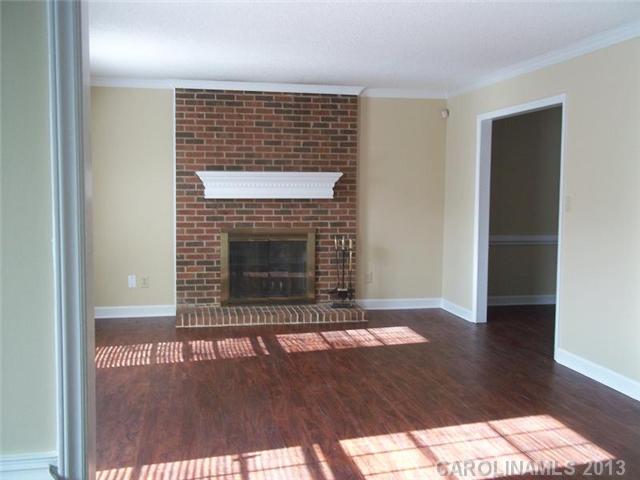 1931  Dembrigh Lane Charlotte North Carolina 28262