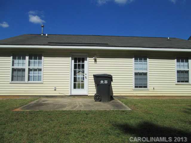 2717  Fairstone Avenue Charlotte North Carolina 28269