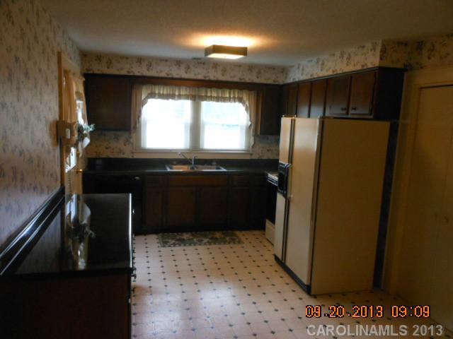 521  Gray Drive Charlotte North Carolina 28213