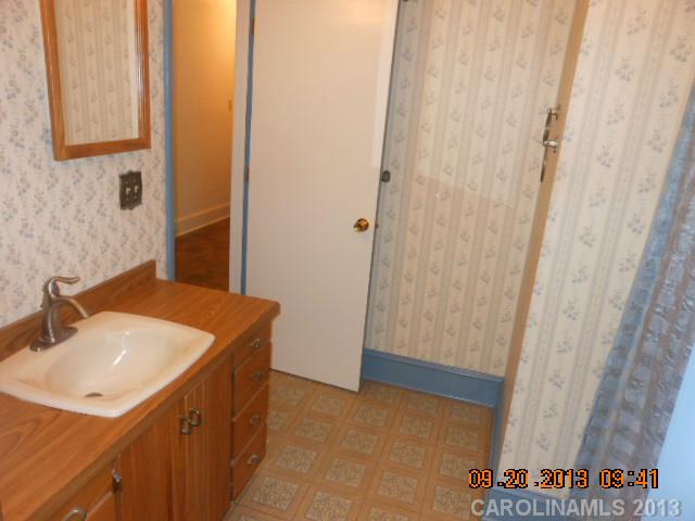 521  Gray Drive Charlotte North Carolina 28213