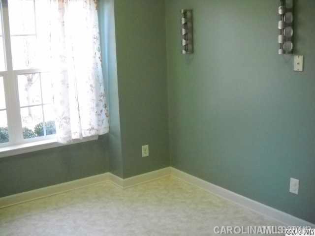 531  River View Drive Lowell North Carolina 28098