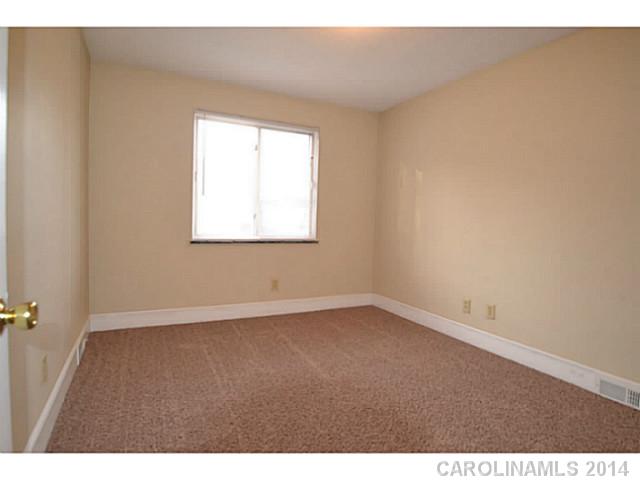 6511  Simpson Road Charlotte North Carolina 28216