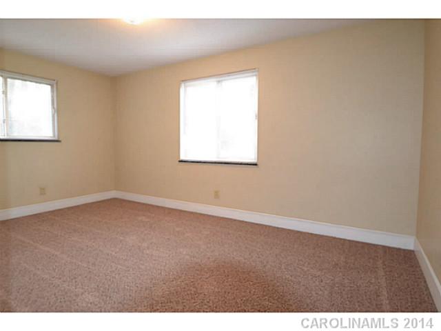 6511  Simpson Road Charlotte North Carolina 28216