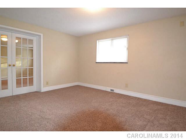 6511  Simpson Road Charlotte North Carolina 28216