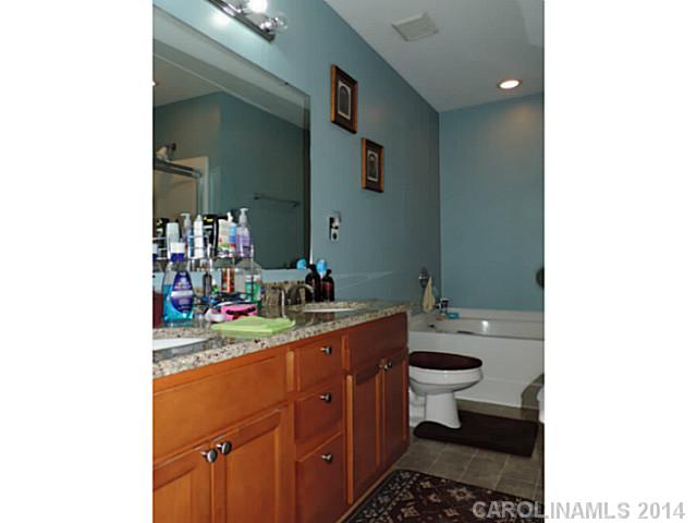 941  Garrison Road Charlotte North Carolina 28262