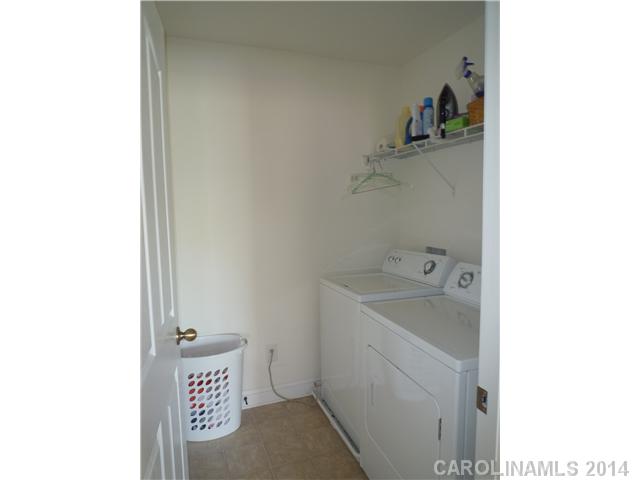 10704  Parnie Court Charlotte North Carolina 28213