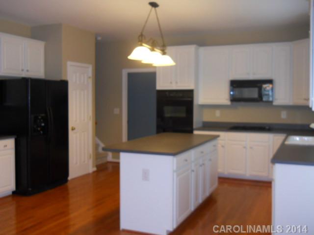 7751  Cotswold Court Charlotte North Carolina 28213