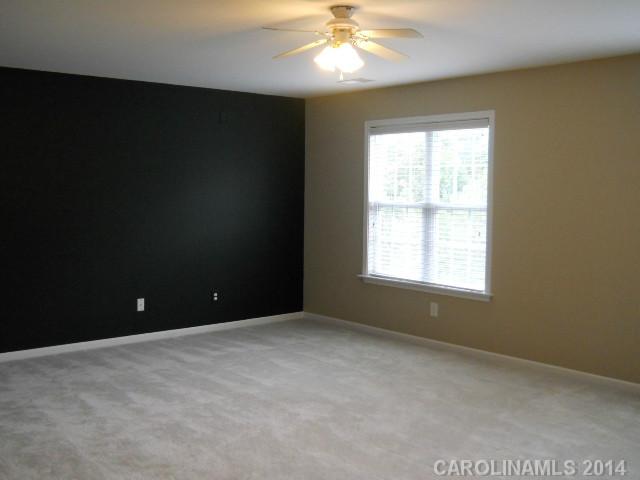 7751  Cotswold Court Charlotte North Carolina 28213