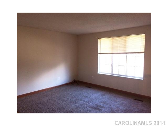 8110  Stem Court Charlotte North Carolina 28227