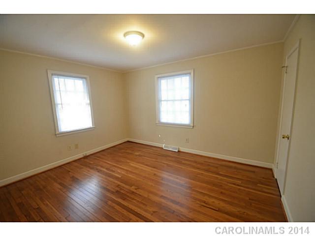 3501  Barringer Drive Charlotte North Carolina 28217