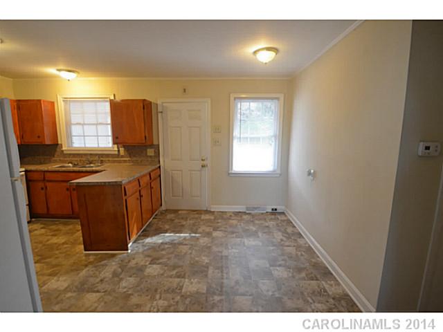 3501  Barringer Drive Charlotte North Carolina 28217