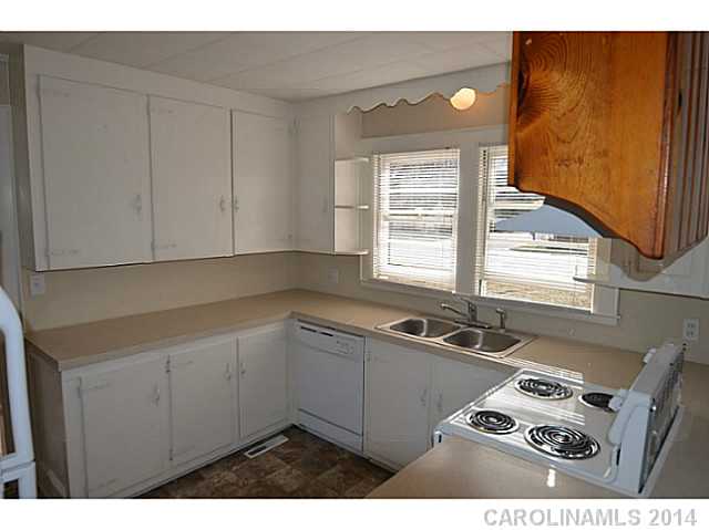 2209  Lane Street Kannapolis North Carolina 28083