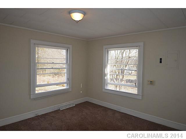 2209  Lane Street Kannapolis North Carolina 28083