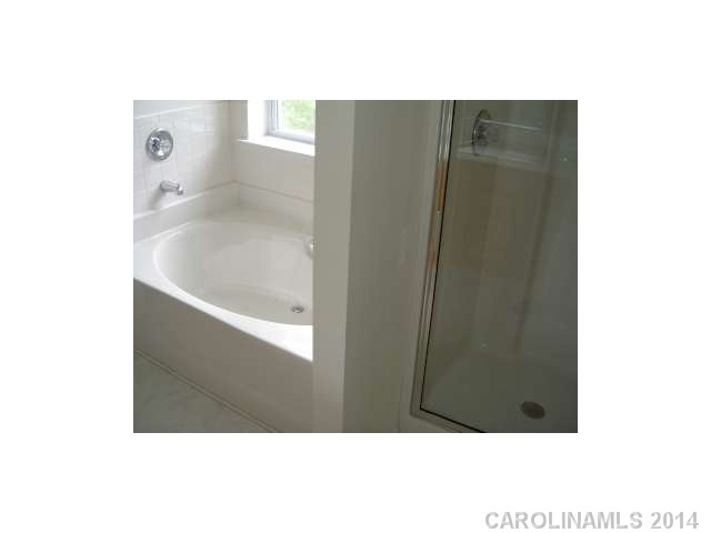 3325  Weston Street Charlotte North Carolina 28209