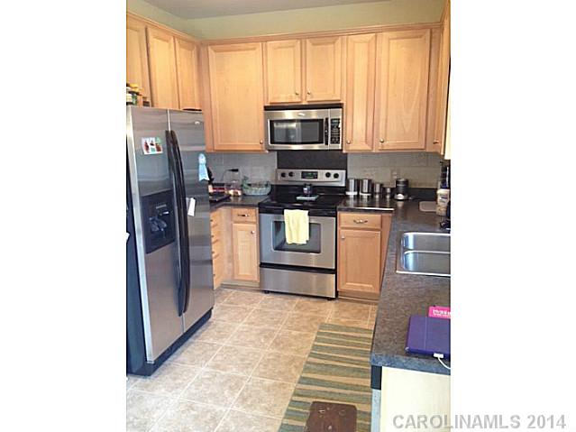 535  Knothole Lane Charlotte North Carolina 28214