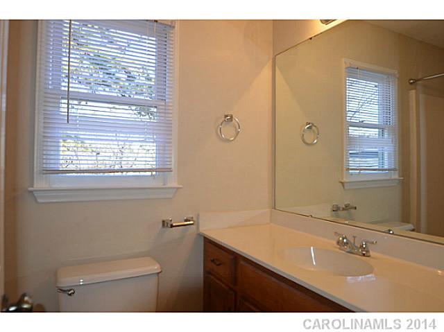 1015  Owen Boulevard Charlotte North Carolina 28213