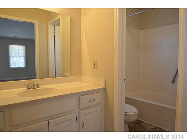 1015  Owen Boulevard Charlotte North Carolina 28213