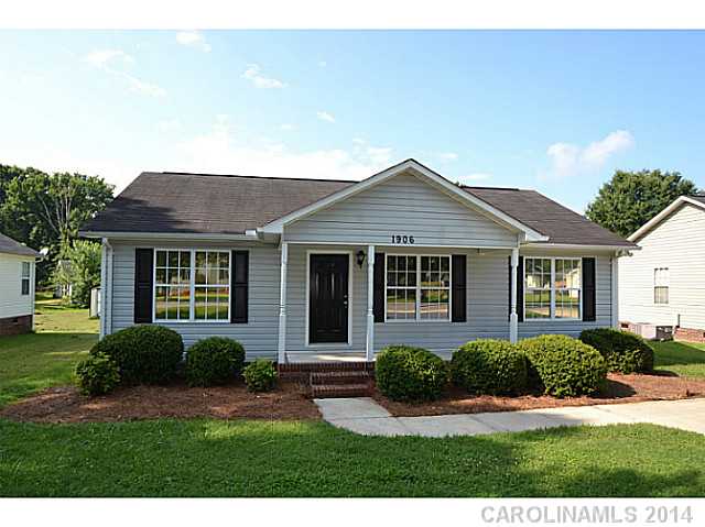 1906  Woodlawn Street Kannapolis North Carolina 28083