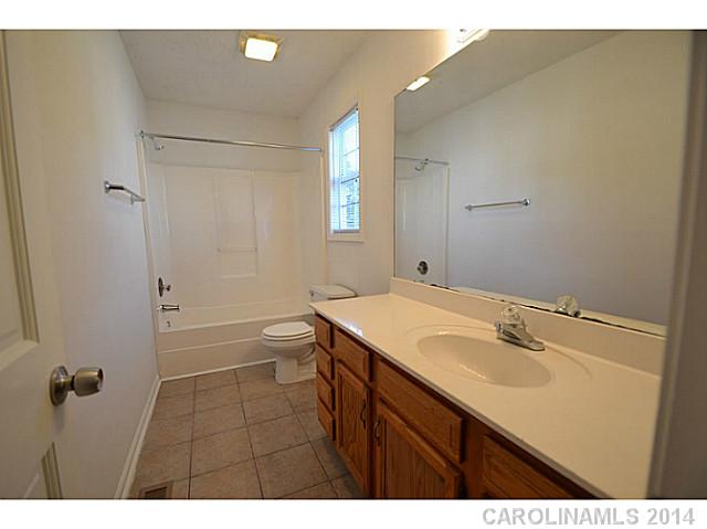 1906  Woodlawn Street Kannapolis North Carolina 28083