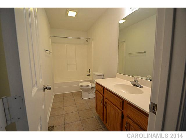 1906  Woodlawn Street Kannapolis North Carolina 28083