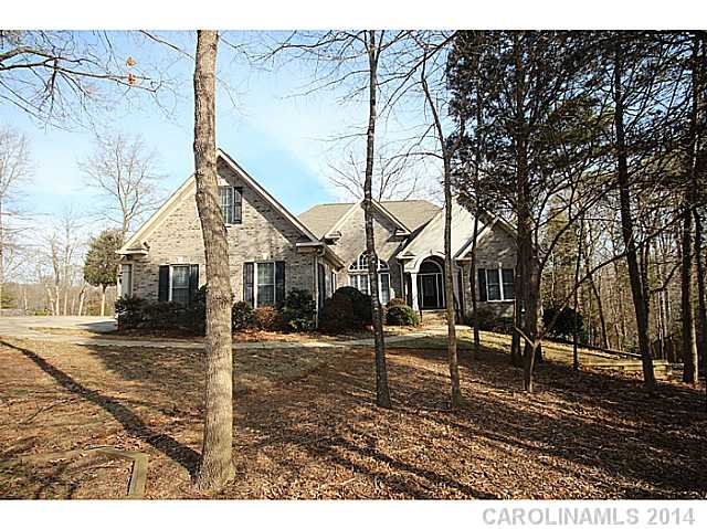 18  Oakwood Lane Lake Wylie South Carolina 29710