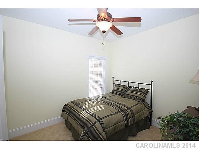 18  Oakwood Lane Lake Wylie South Carolina 29710