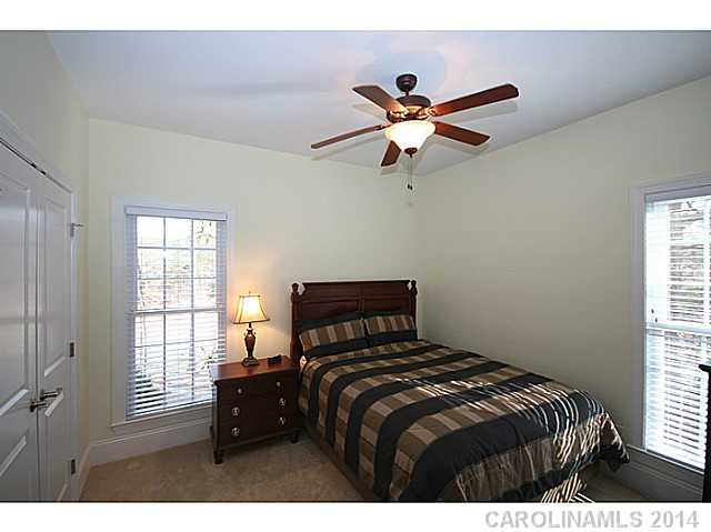 18  Oakwood Lane Lake Wylie South Carolina 29710