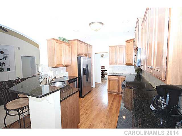 18  Oakwood Lane Lake Wylie South Carolina 29710