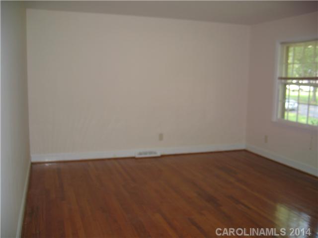 7532  Thorncliff Drive Charlotte North Carolina 28210