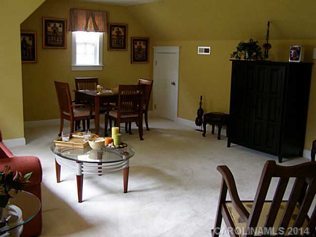 156 E Morehouse Avenue Mooresville North Carolina 28117