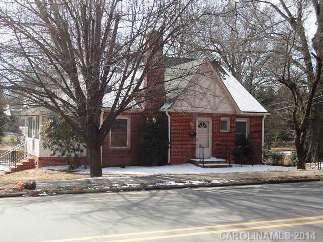 639 E Iredell Avenue Mooresville North Carolina 28115