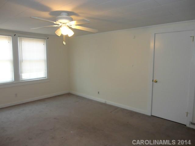 639 E Iredell Avenue Mooresville North Carolina 28115