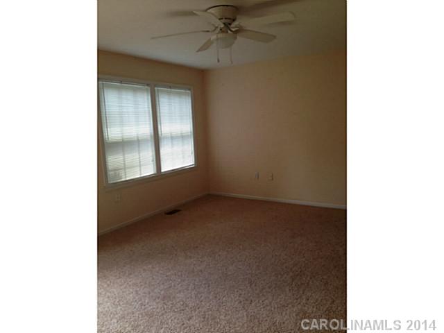 6802  Shiloh Ridge Lane Charlotte North Carolina 28212