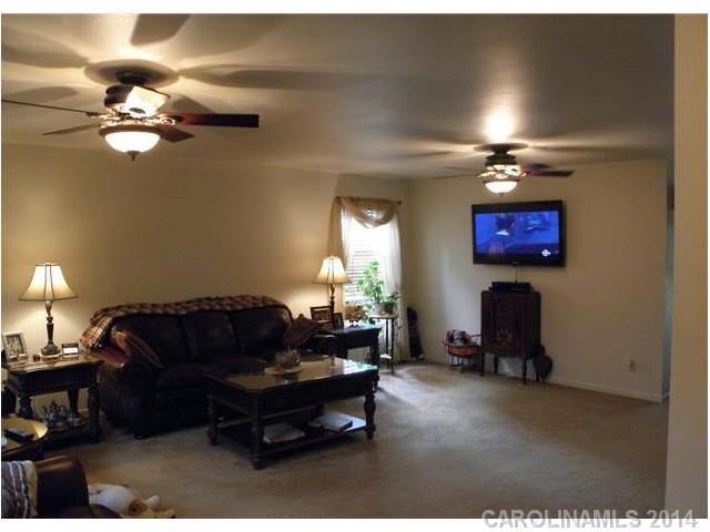 3206  Pikes Peak Drive Gastonia North Carolina 28052